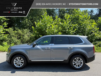 Used 2022 Kia Telluride LX image 1