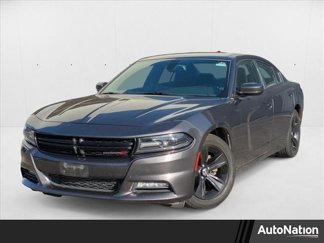 Used 2016 Dodge Charger SXT image 1