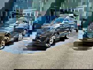 Used 2018 Lincoln MKX Reserve w/ Canadian Touring Package image 1