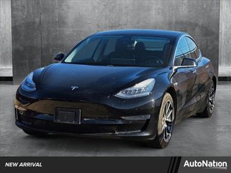 Used 2020 Tesla Model 3 Standard Range Plus image 1