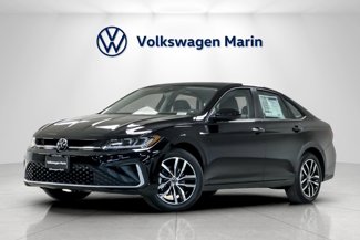 New 2025 Volkswagen Jetta SE image 1