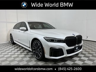 Used 2020 BMW 740i w/ M Sport Package image 1