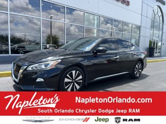 Used 2019 Nissan Altima 2.5 SV image 1