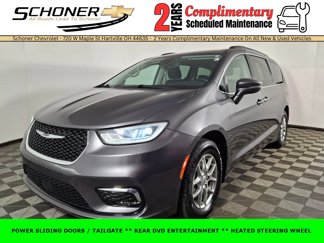 Used 2021 Chrysler Pacifica Touring w/ Cold Weather Group image 1