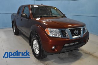 Used 2016 Nissan Frontier SV image 1