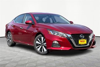 Used 2021 Nissan Altima 2.5 SV image 1
