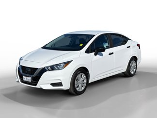 Used 2021 Nissan Versa S image 1