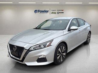 Used 2022 Nissan Altima 2.5 SV image 1
