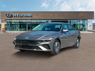 New 2024 Hyundai Elantra SEL image 1