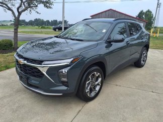 New 2025 Chevrolet Trax LT w/ Driver Confidence Package image 1