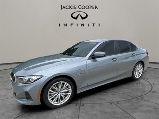 Used 2023 BMW 330e w/ Premium Package image 1