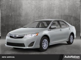 Used 2012 Toyota Camry L image 1