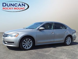 Used 2012 Volkswagen Passat 2.5 SEL image 1