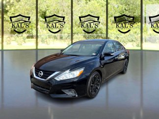 Used 2017 Nissan Altima 2.5 SL w/ Moonroof Package image 1