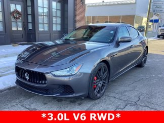 Used 2017 Maserati Ghibli S image 1