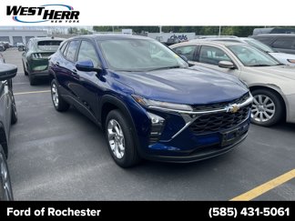 Used 2024 Chevrolet Trax LS w/ LS Convenience Package image 1