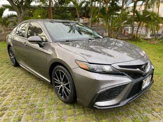 Used 2021 Toyota Camry SE image 1