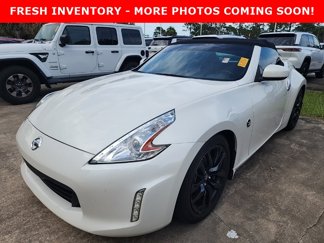 Used 2015 Nissan 370Z Touring image 1