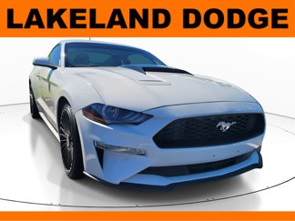 Used 2019 Ford Mustang Coupe video 1