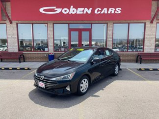 Used 2019 Hyundai Elantra SE image 1