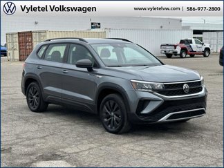 Used 2022 Volkswagen Taos S w/ IQ Drive S Package image 1