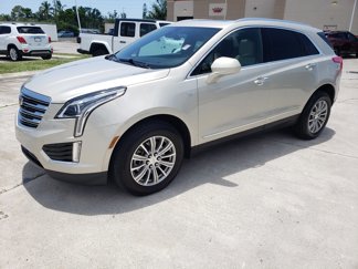 Used 2017 Cadillac XT5 Luxury w/ Driver Awareness Package image 1