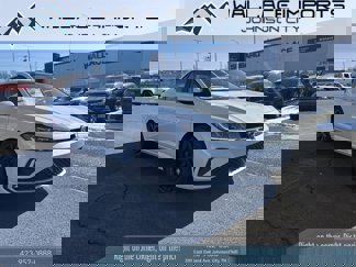 New 2025 Volkswagen Jetta SE image 1