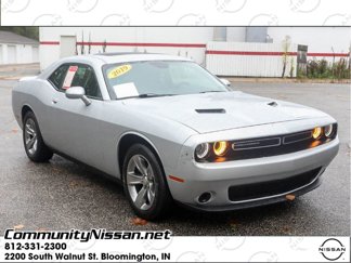 Used 2019 Dodge Challenger SXT video 1