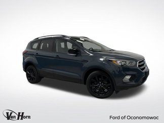 Used 2019 Ford Escape SE image 1