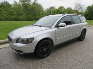 Used 2007 Volvo V50 T5 image 1