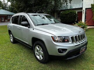 Used 2014 Jeep Compass Sport image 1