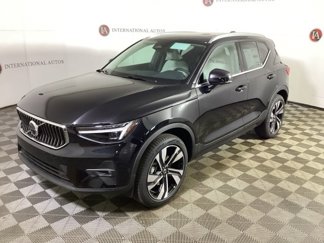 New 2025 Volvo XC40 B5 Ultra w/ Climate Package image 1