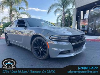 Used 2018 Dodge Charger SXT w/ Blacktop Package image 1