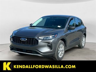 Used 2025 Ford Escape Active w/ Cold Weather Package image 1