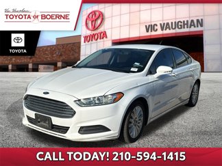 Used 2016 Ford Fusion SE image 1