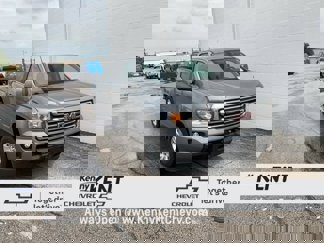 Used 2018 GMC Canyon SLE w/ SLE Convenience Package image 1