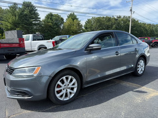 Used 2013 Volkswagen Jetta SE image 1