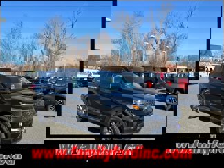 Certified 2022 Ford Explorer XLT w/ Equipment Group 202A image 1