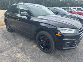Used 2019 Audi Q5 Prestige w/ Prestige Package image 1
