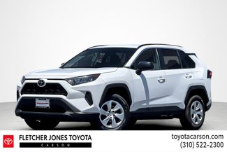 Used 2021 Toyota RAV4 LE image 1
