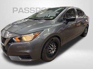 Used 2021 Nissan Versa S image 1