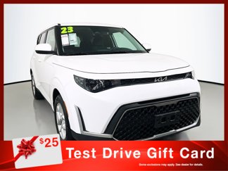 Used 2023 Kia Soul LX w/ LX Technology Package image 1