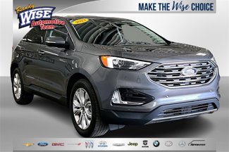 Used 2023 Ford Edge Titanium image 1