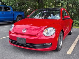 Used 2013 Volkswagen Beetle 2.5 image 1