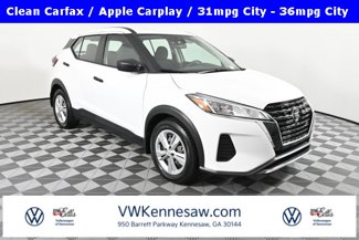 Used 2021 Nissan Kicks S image 1