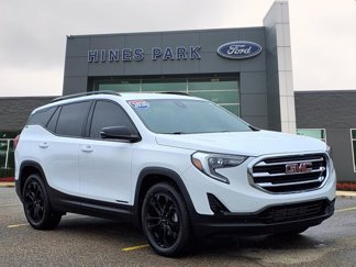 Used 2020 GMC Terrain SLT w/ Preferred Package image 1