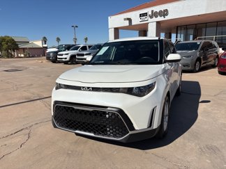 Used 2023 Kia Soul LX w/ LX Technology Package image 1