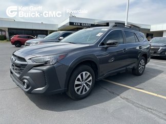 Used 2024 Subaru Outback Premium image 1