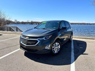 Used 2018 Chevrolet Equinox LS image 1