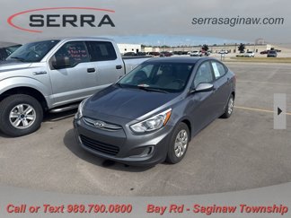 Used 2017 Hyundai Accent SE image 1